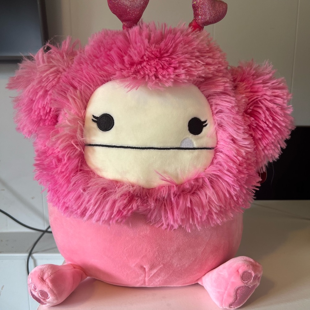 11” Valentines Caparinne Squishmallow